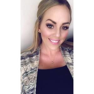 Meet your Posher, Courtney